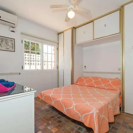 Callao Salvaje Sleeps 8 Pool Air Con Wifi Playa de las Americas (Tenerife)